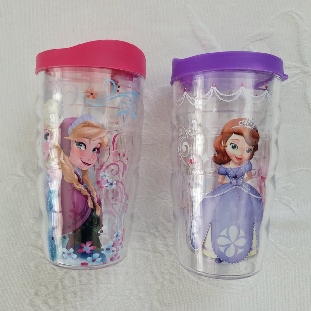 Lot of 2 Princess Tervis Glasses  Elsa, Anna